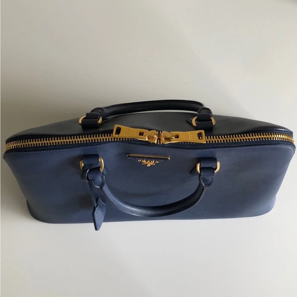 PRADA authentic blue saffiano luxe leather small satchel - Picture 5 of 11